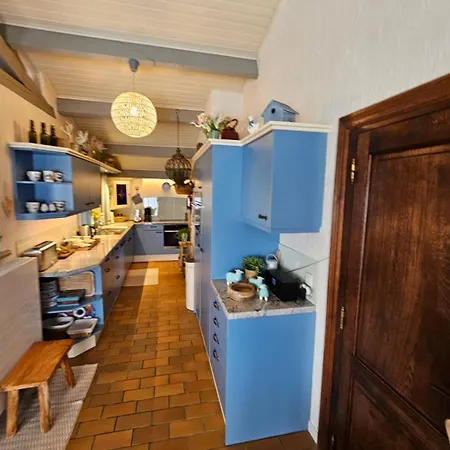 Achette Au * ビュートゲンバッ