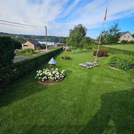 別荘 Achette Au ビュートゲンバッ