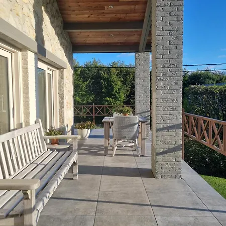 Holiday home Achette Au